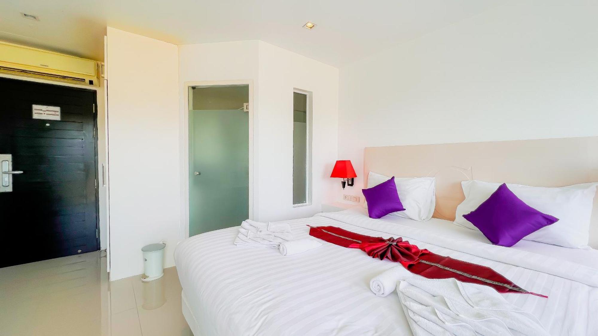 Grand Sunset Hotel Phuket Karon Kültér fotó