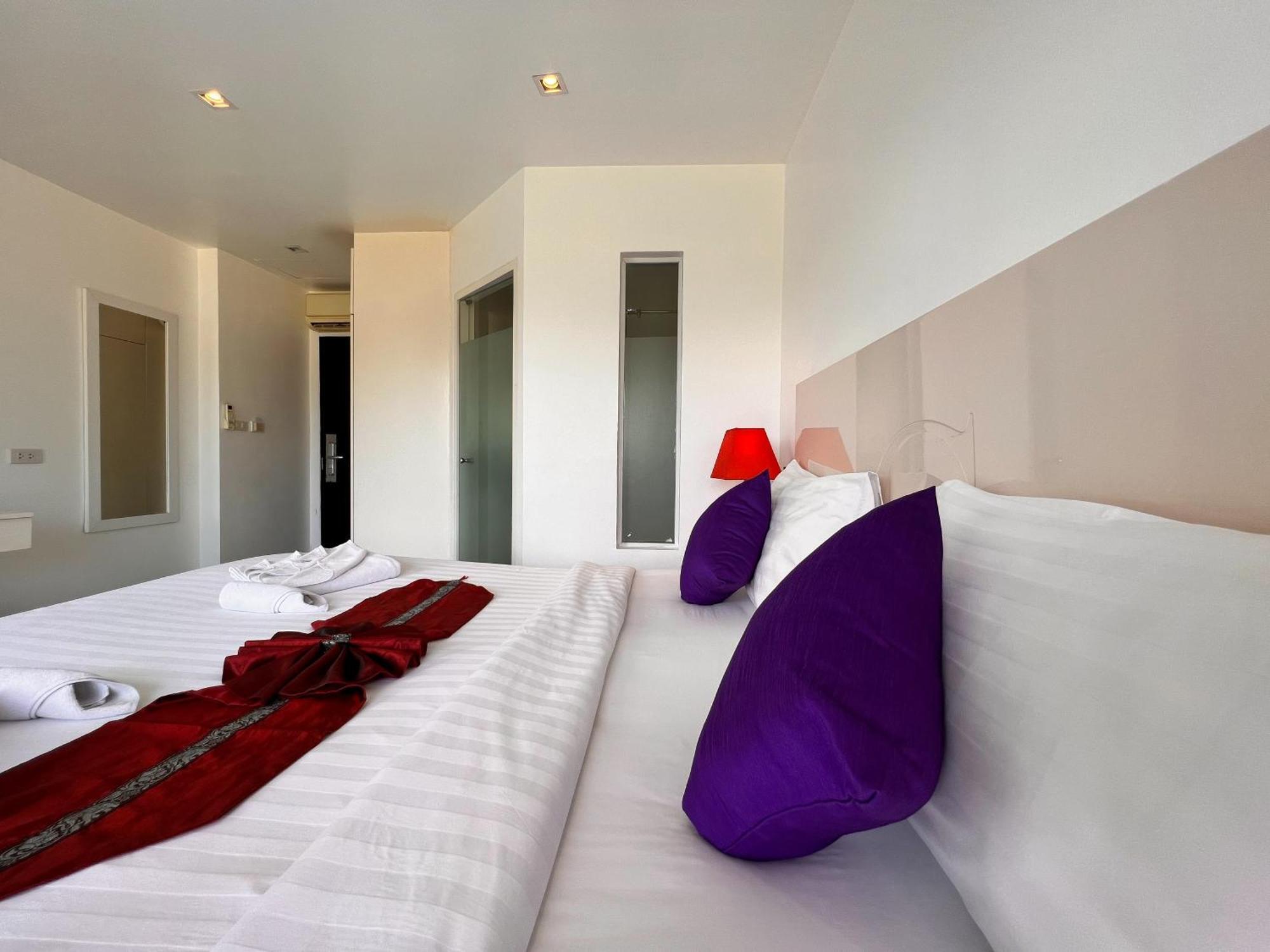 Grand Sunset Hotel Phuket Karon Kültér fotó